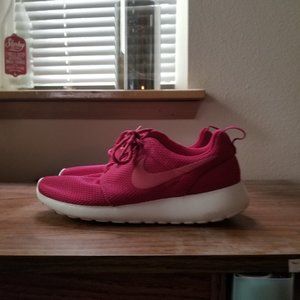 Nike Womens Dark Fireberry/Pink